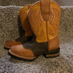 Toddler boots